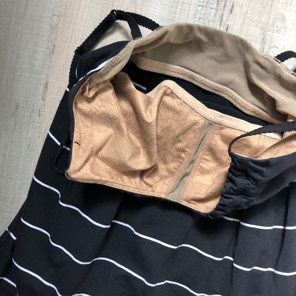 Lululemon Yogi Dance Tank - Picture 3 of 6